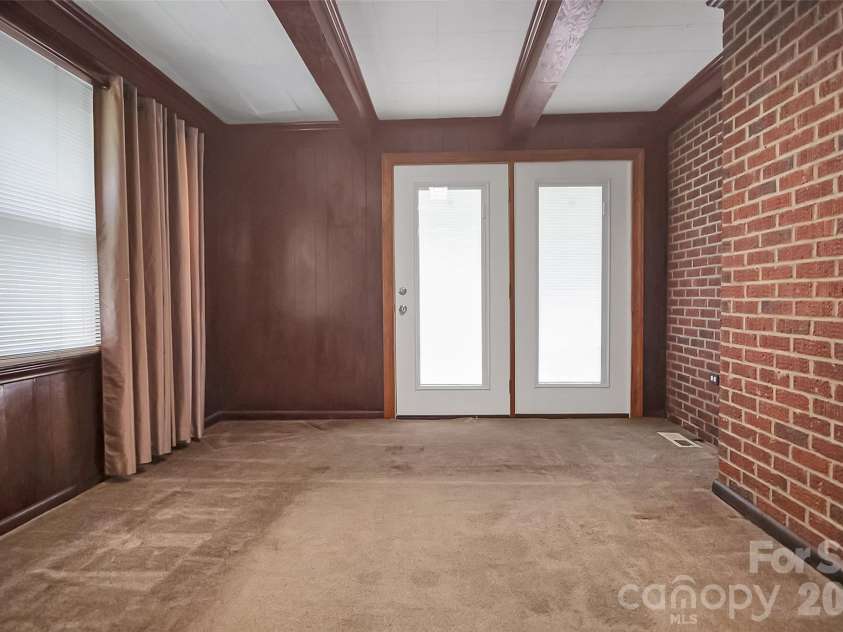 3021 Davis Park Road, Gastonia, NC 28052.  MLS# CAR4380027, YatesRealty ID 24563. Bonus/ flex room