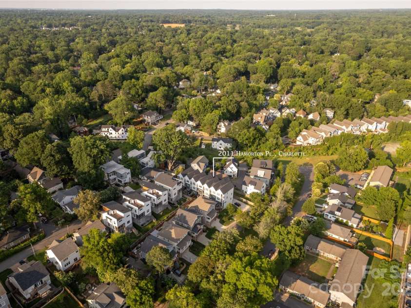 2011 Hamorton Place, Charlotte, NC 28205.  MLS# CAR4264148, YatesRealty ID 24564. 
