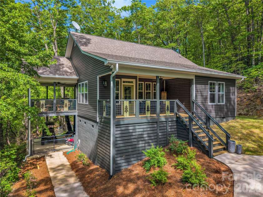 737 Melrose Mountain Road, Tryon, NC 28782.  MLS# CAR4380872, YatesRealty ID 24564. 