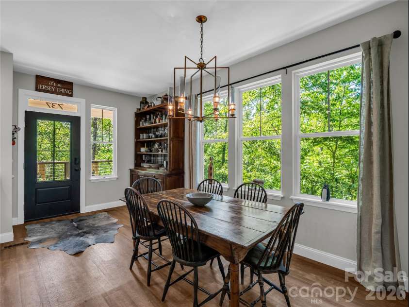 737 Melrose Mountain Road, Tryon, NC 28782.  MLS# CAR4380872, YatesRealty ID 24564. Charming Dining Area