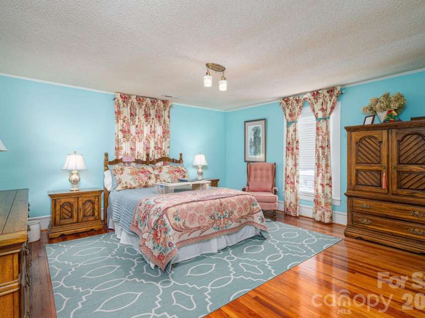 314 Cedar Street, Lincolnton, NC 28092.  MLS# CAR4381712, YatesRealty ID 24565. Bedroom