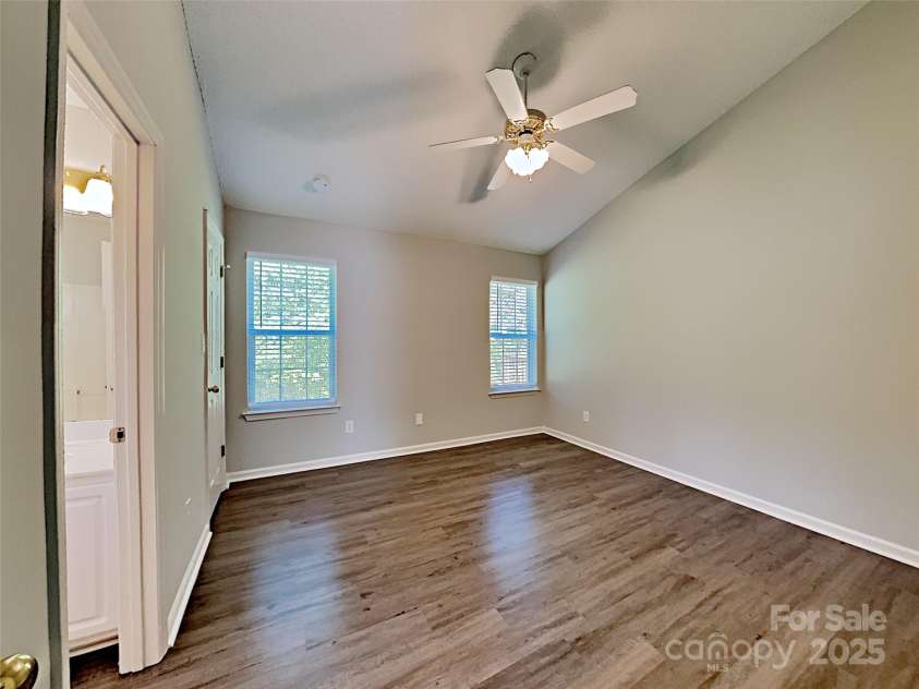 4328 Frank Vance Road, Charlotte, NC 28216.  MLS# CAR4267796, YatesRealty ID 24566. 