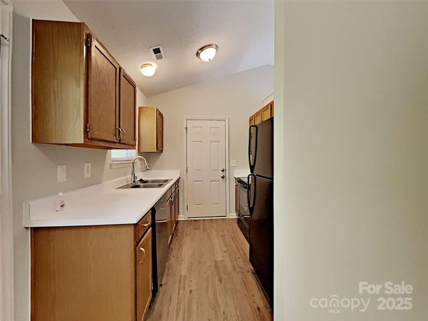 4328 Frank Vance Road, Charlotte, NC 28216.  MLS# CAR4267796, YatesRealty ID 24566. 