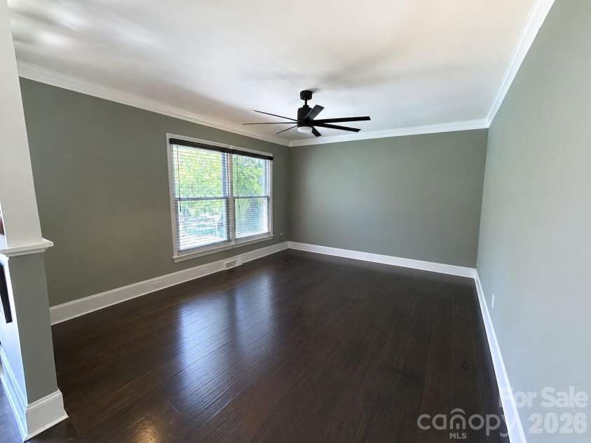 7113 Sterncrest Place, Charlotte, NC 28210.  MLS# CAR4402347, YatesRealty ID 24566. 