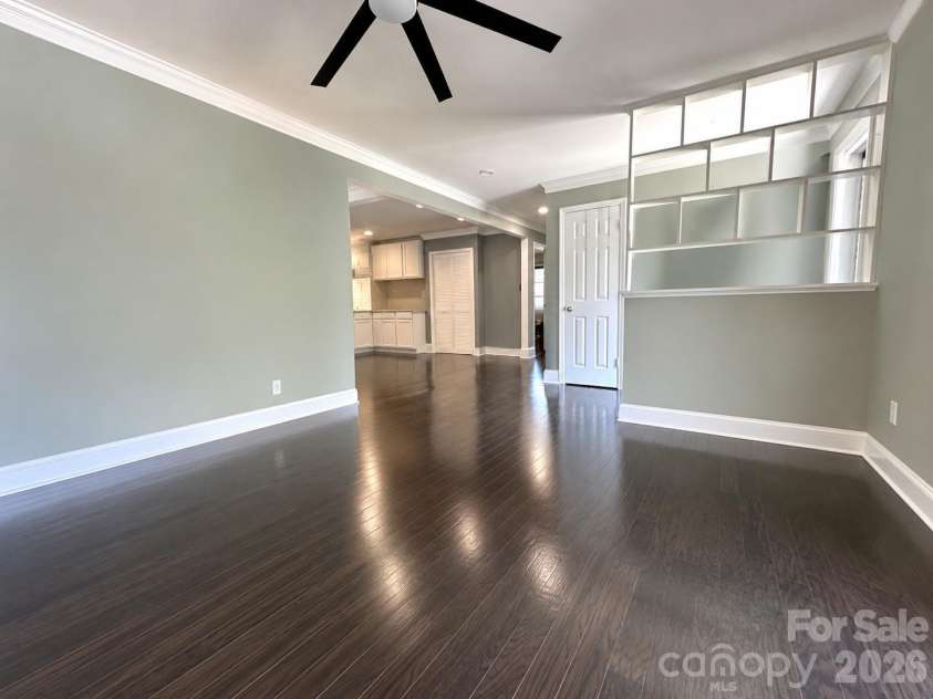 7113 Sterncrest Place, Charlotte, NC 28210.  MLS# CAR4402347, YatesRealty ID 24566. 