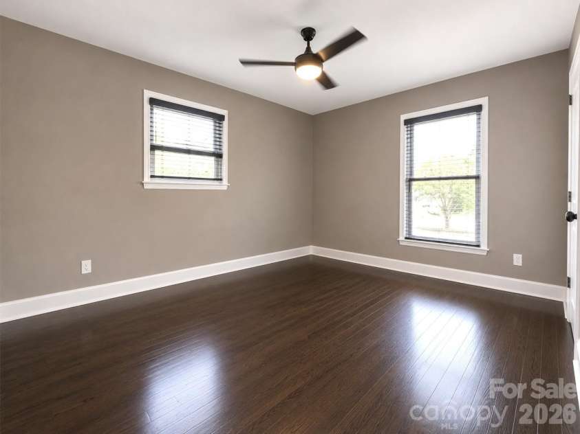 7113 Sterncrest Place, Charlotte, NC 28210.  MLS# CAR4402347, YatesRealty ID 24566. 