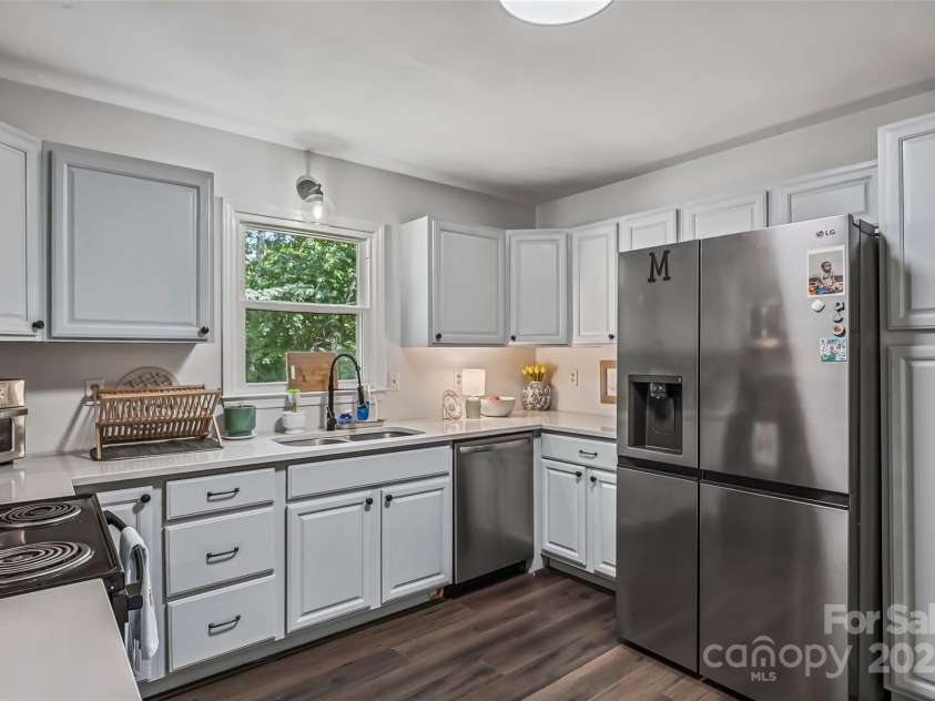 207 Jacksons Run, Morganton, NC 28655.  MLS# CAR4279298, YatesRealty ID 24567. 