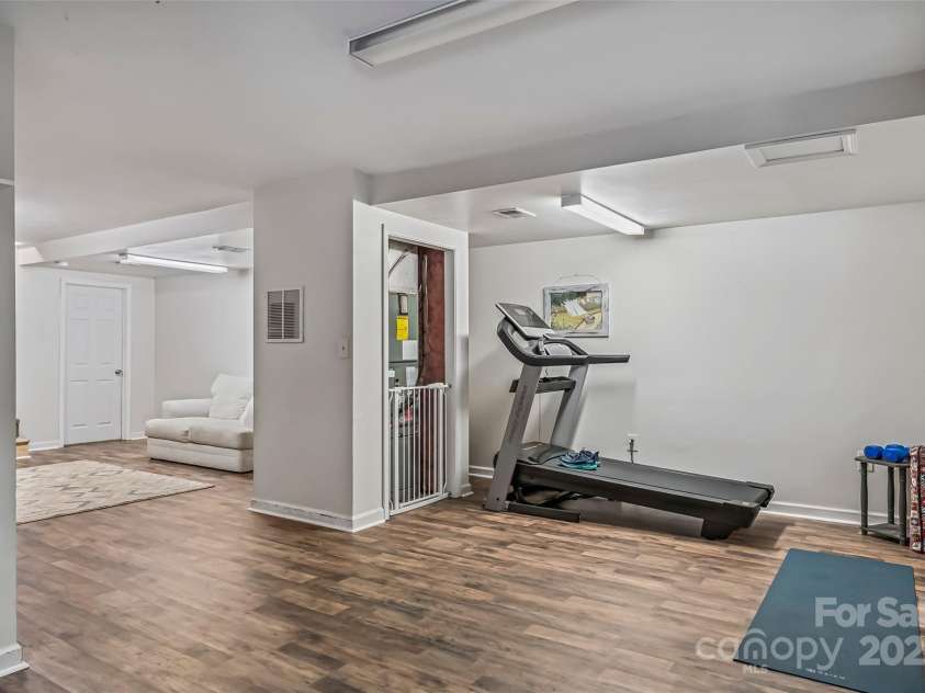 207 Jacksons Run, Morganton, NC 28655.  MLS# CAR4279298, YatesRealty ID 24567. 