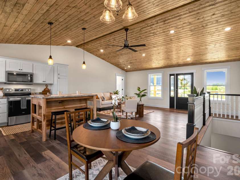33 Pilgrims Path Lane, Alexander, NC 28701.  MLS# CAR4374090, YatesRealty ID 24567. Kitchen/Dining areas