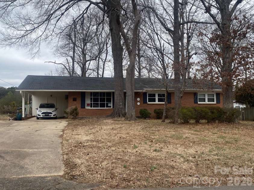 2344 Old Field Road, Gastonia, NC 28056.  MLS# CAR4337330, YatesRealty ID 2457. 