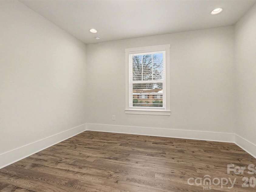 4768 Americana Avenue, Charlotte, NC 28215.  MLS# CAR4342120, YatesRealty ID 2457. 