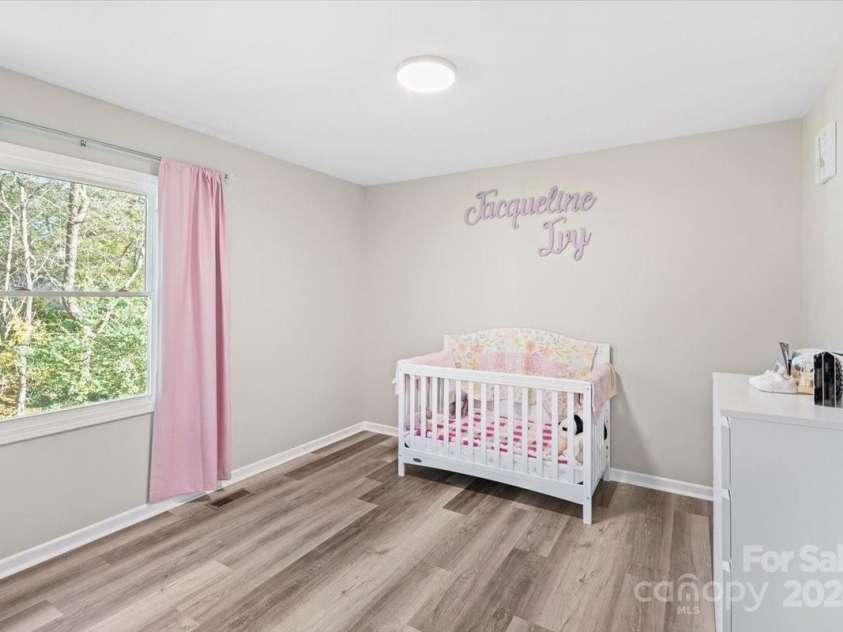 624 Dundeen Drive, Gastonia, NC 28052.  MLS# CAR4200328, YatesRealty ID 2457. Secondary Bedroom
