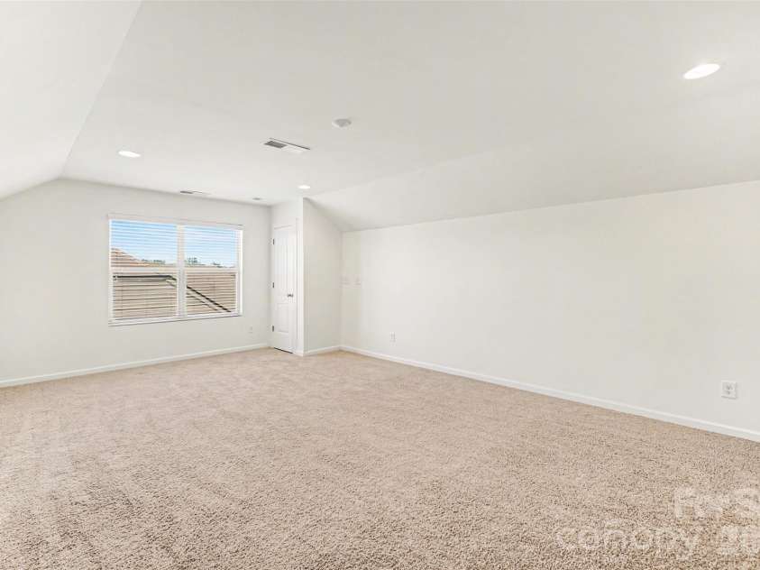 2828 San Saba Street, Charlotte, NC 28214.  MLS# CAR4373803, YatesRealty ID 24571. 3rd floor bedroom/Bonus