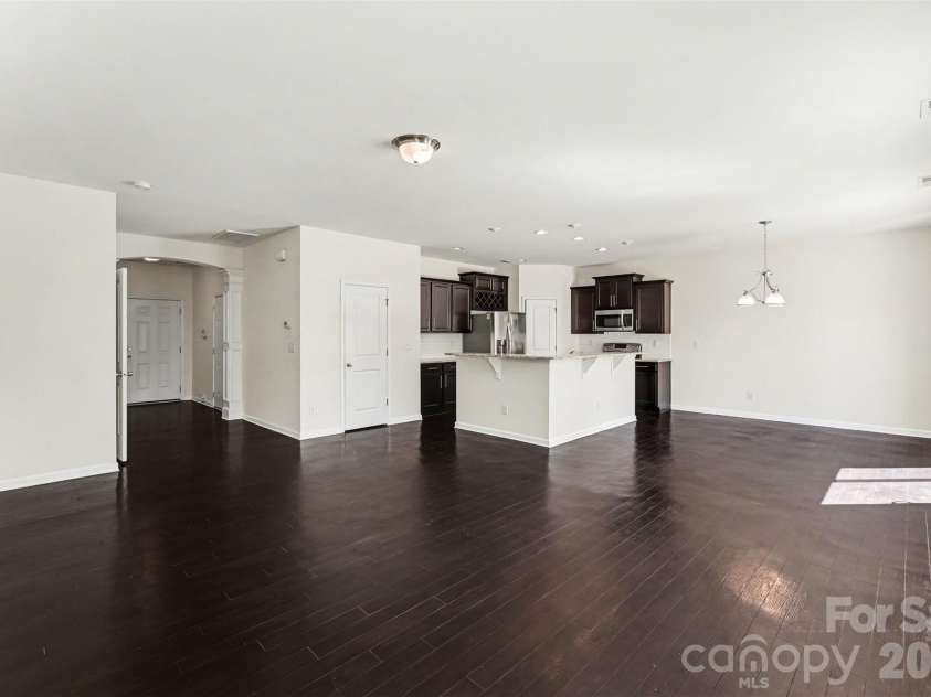 2828 San Saba Street, Charlotte, NC 28214.  MLS# CAR4373803, YatesRealty ID 24571. 