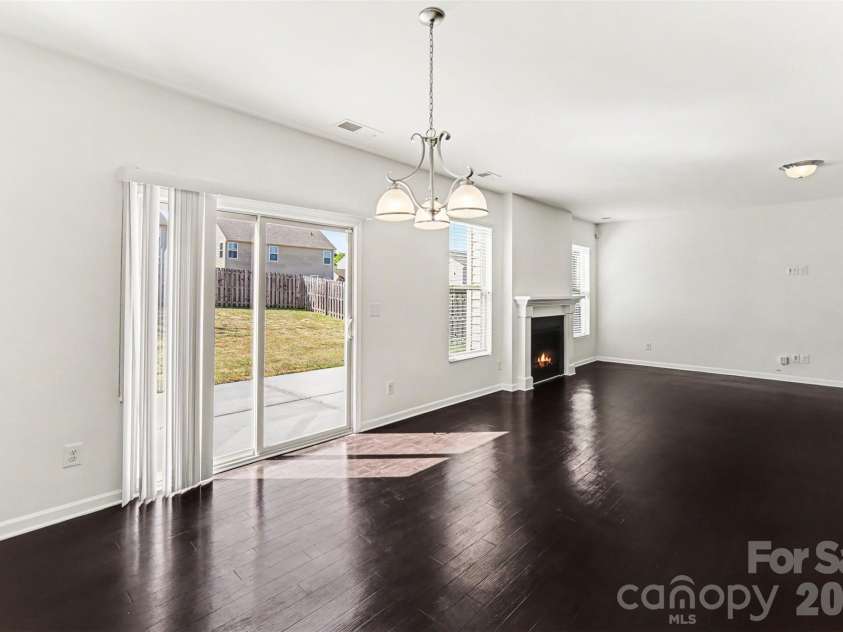 2828 San Saba Street, Charlotte, NC 28214.  MLS# CAR4373803, YatesRealty ID 24571. 