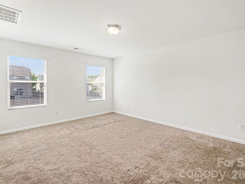 2828 San Saba Street, Charlotte, NC 28214.  MLS# CAR4373803, YatesRealty ID 24571. 