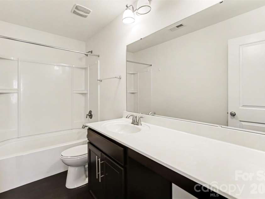2828 San Saba Street, Charlotte, NC 28214.  MLS# CAR4373803, YatesRealty ID 24571. 
