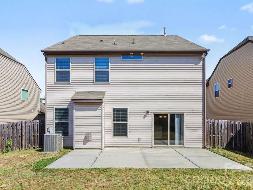2828 San Saba Street, Charlotte, NC 28214.  MLS# CAR4373803, YatesRealty ID 24571. 