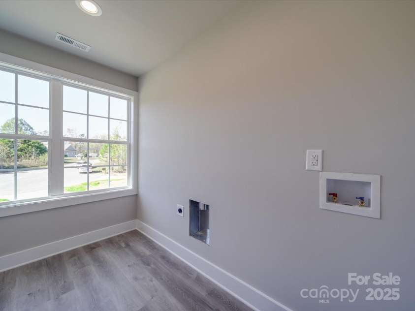 1133 Heather Oak Lane, Oakboro, NC 28129.  MLS# CAR4167649, YatesRealty ID 24572. 