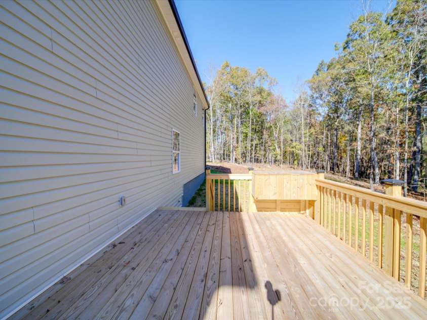1133 Heather Oak Lane, Oakboro, NC 28129.  MLS# CAR4167649, YatesRealty ID 24572. 