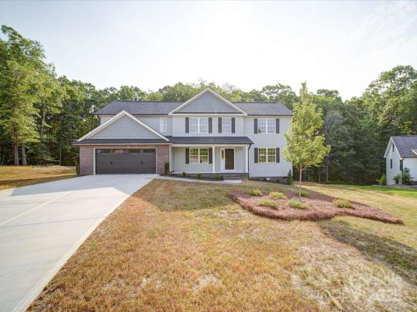 1133 Heather Oak Lane, Oakboro, NC 28129.  MLS# CAR4167649, YatesRealty ID 24572. 