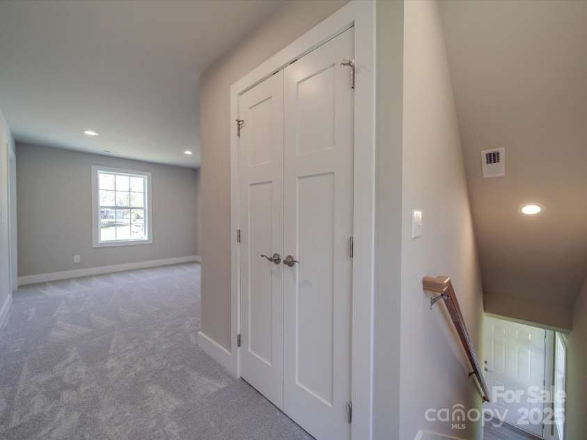 1133 Heather Oak Lane, Oakboro, NC 28129.  MLS# CAR4167649, YatesRealty ID 24572. 