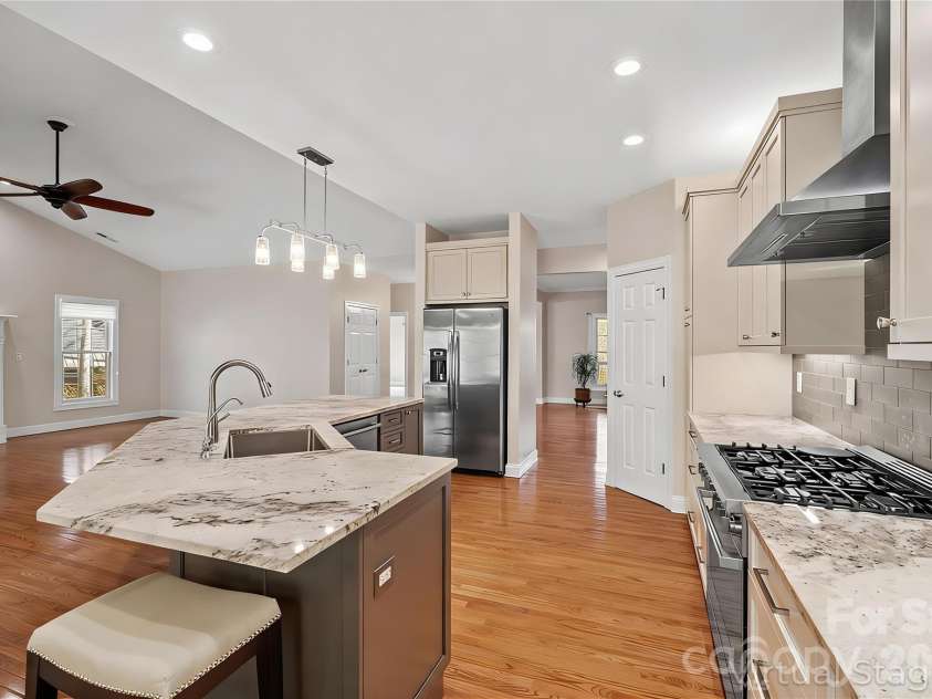 455 Blue Mist Way, Arden, NC 28704.  MLS# CAR4402174, YatesRealty ID 24573. 
