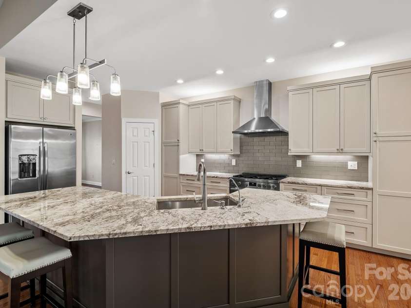 455 Blue Mist Way, Arden, NC 28704.  MLS# CAR4402174, YatesRealty ID 24573. 