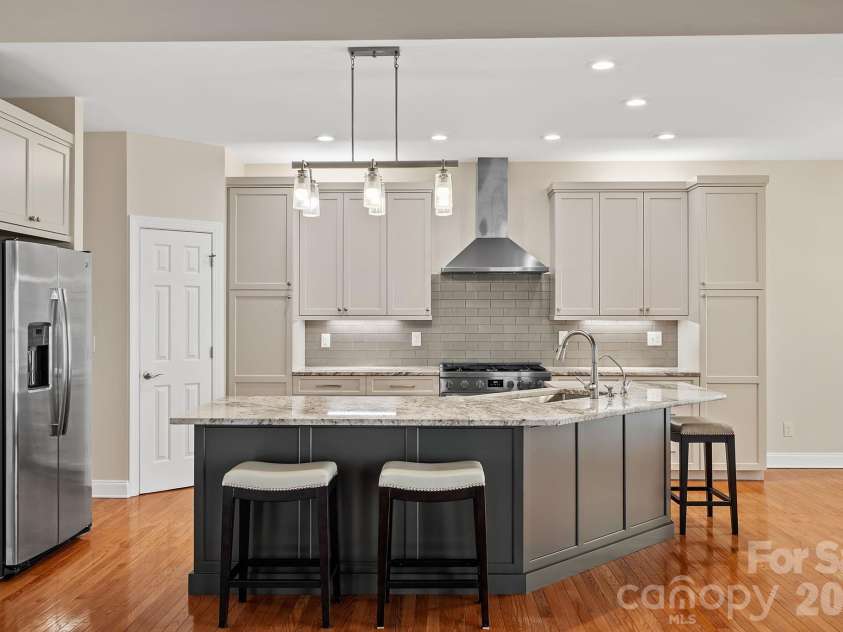 455 Blue Mist Way, Arden, NC 28704.  MLS# CAR4402174, YatesRealty ID 24573. 
