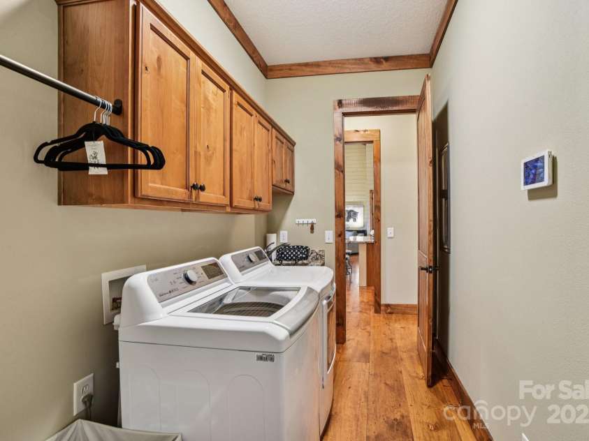 71 Raptor Way, Sapphire, NC 28774.  MLS# CAR4276999, YatesRealty ID 24573. 