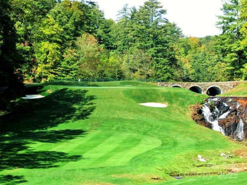 71 Raptor Way, Sapphire, NC 28774.  MLS# CAR4276999, YatesRealty ID 24573. 