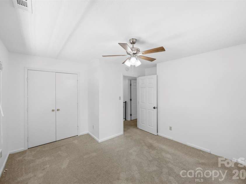 5043 Kittredge Road, Mint Hill, NC 28227.  MLS# CAR4381904, YatesRealty ID 24574. 