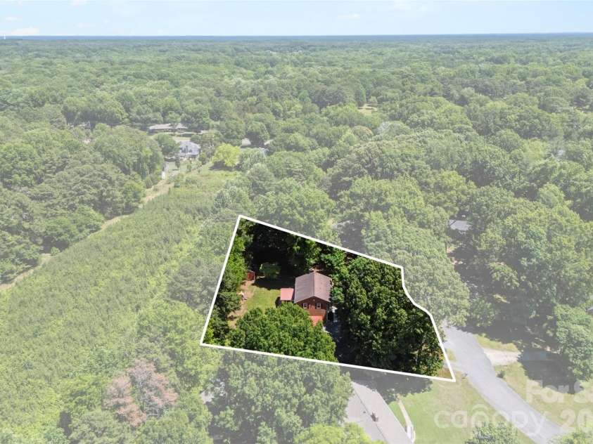 5043 Kittredge Road, Mint Hill, NC 28227.  MLS# CAR4381904, YatesRealty ID 24574. 