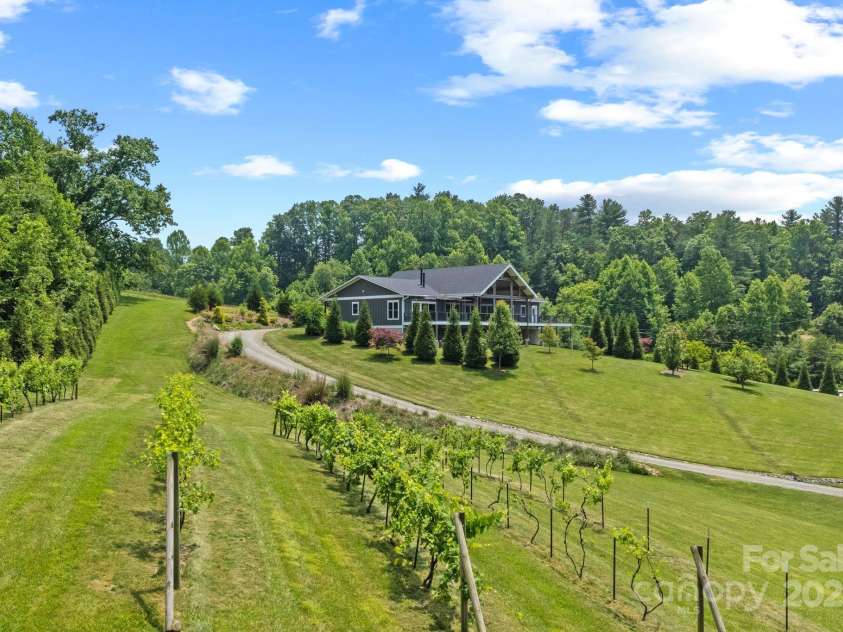41 Bell Sprinkle Road, Weaverville, NC 28787.  MLS# CAR4268060, YatesRealty ID 24576. 