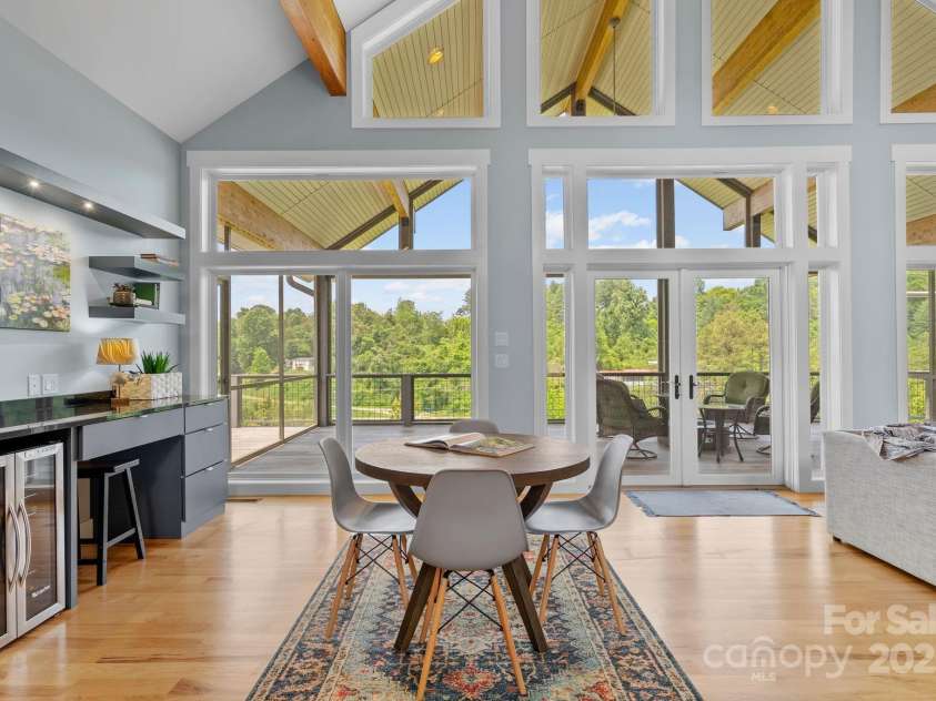 41 Bell Sprinkle Road, Weaverville, NC 28787.  MLS# CAR4268060, YatesRealty ID 24576. Floor to ceiling windows