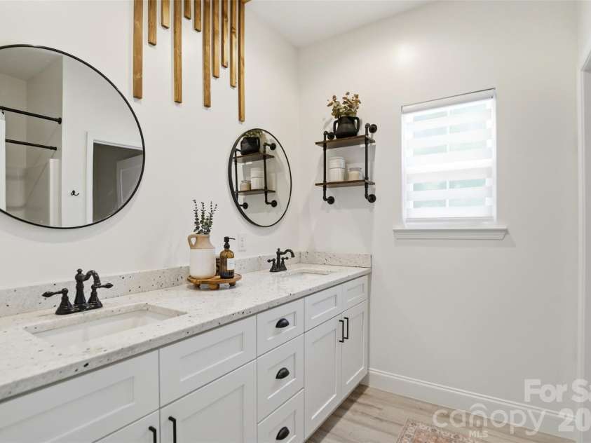 5118 Star Magnolia Court, Clover, SC 29710.  MLS# CAR4380048, YatesRealty ID 24576. 