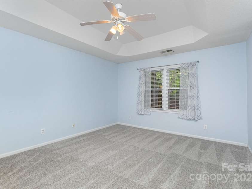 137 Citation Drive, Mooresville, NC 28117.  MLS# CAR4267270, YatesRealty ID 24577. 