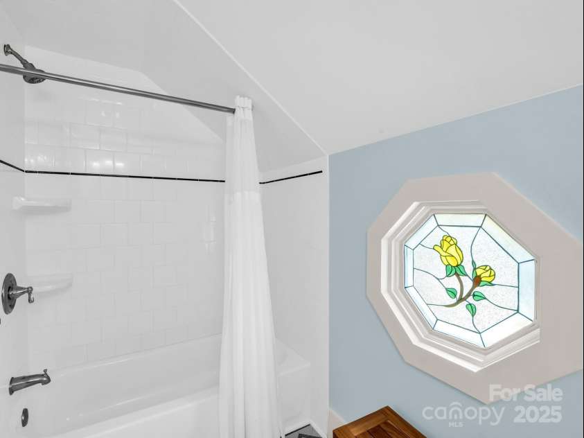 55 Lanier Street, Tryon, NC 28782.  MLS# CAR4276208, YatesRealty ID 24579. 
