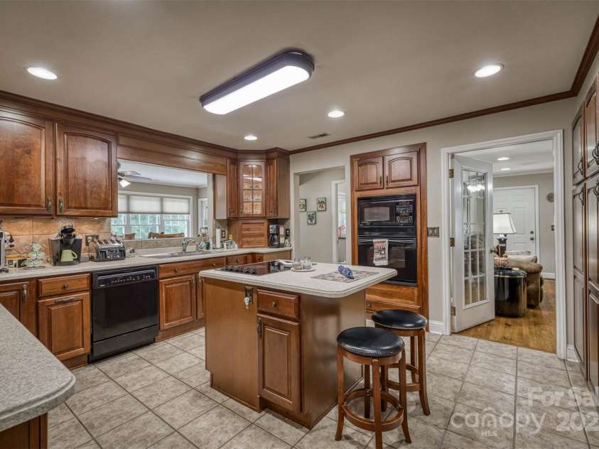 200 Little Acres Drive, Marion, NC 28752.  MLS# CAR4268470, YatesRealty ID 2458. 