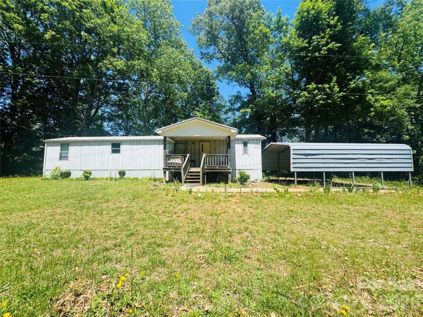 1178 Pierce Drive, Salisbury, NC 28146.  MLS# CAR4381288, YatesRealty ID 24581. 