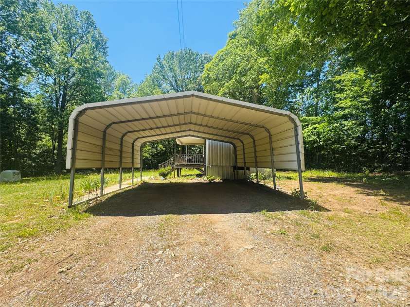 1178 Pierce Drive, Salisbury, NC 28146.  MLS# CAR4381288, YatesRealty ID 24581. 