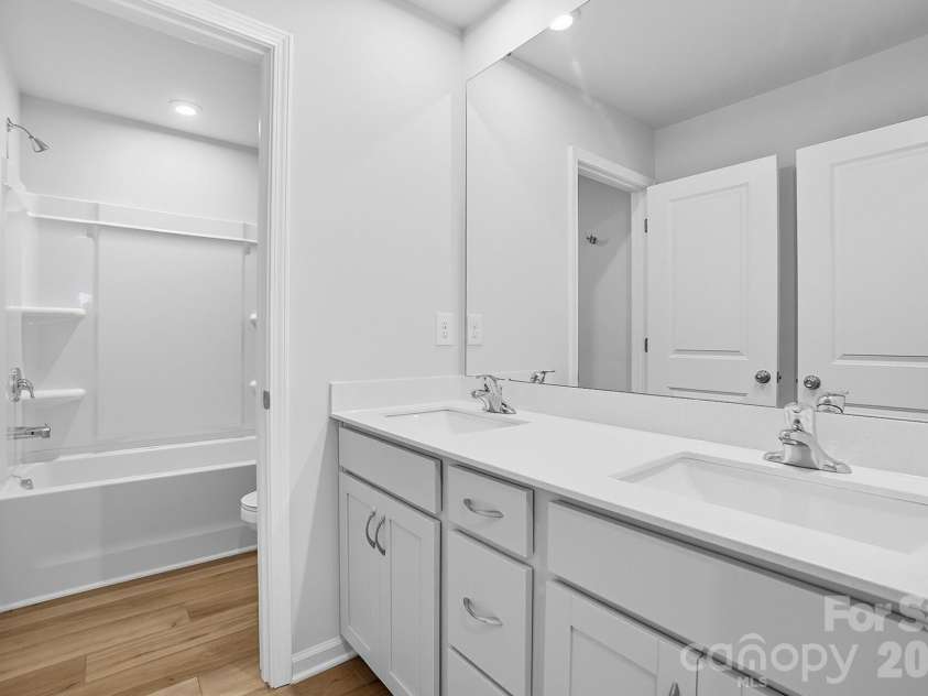 1331 Honey Trail, Monroe, NC 28112.  MLS# CAR4376517, YatesRealty ID 24582. Upstairs bath 3