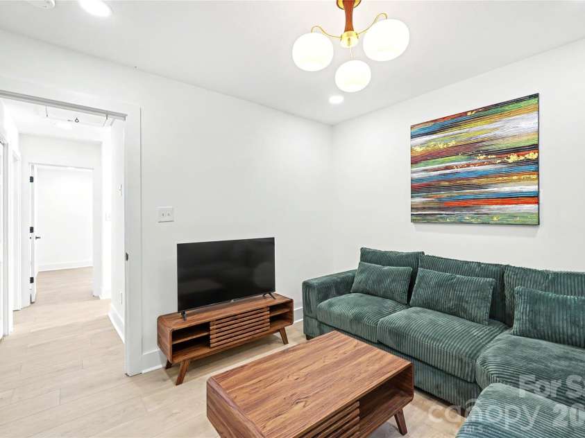 1213 Allegiance Drive, Charlotte, NC 28217.  MLS# CAR4367482, YatesRealty ID 24583. 