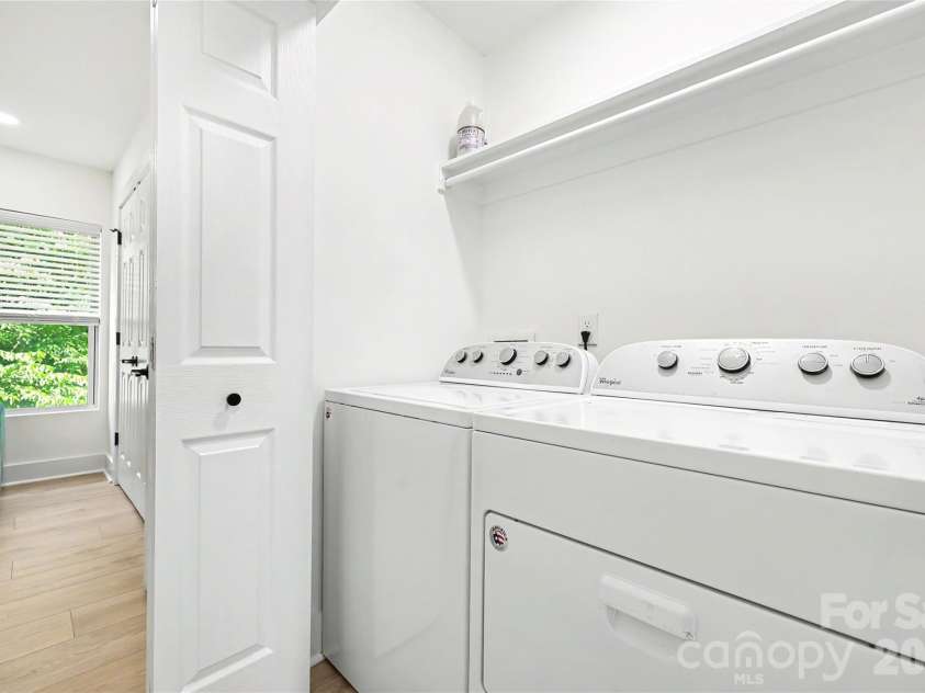 1213 Allegiance Drive, Charlotte, NC 28217.  MLS# CAR4367482, YatesRealty ID 24583. 