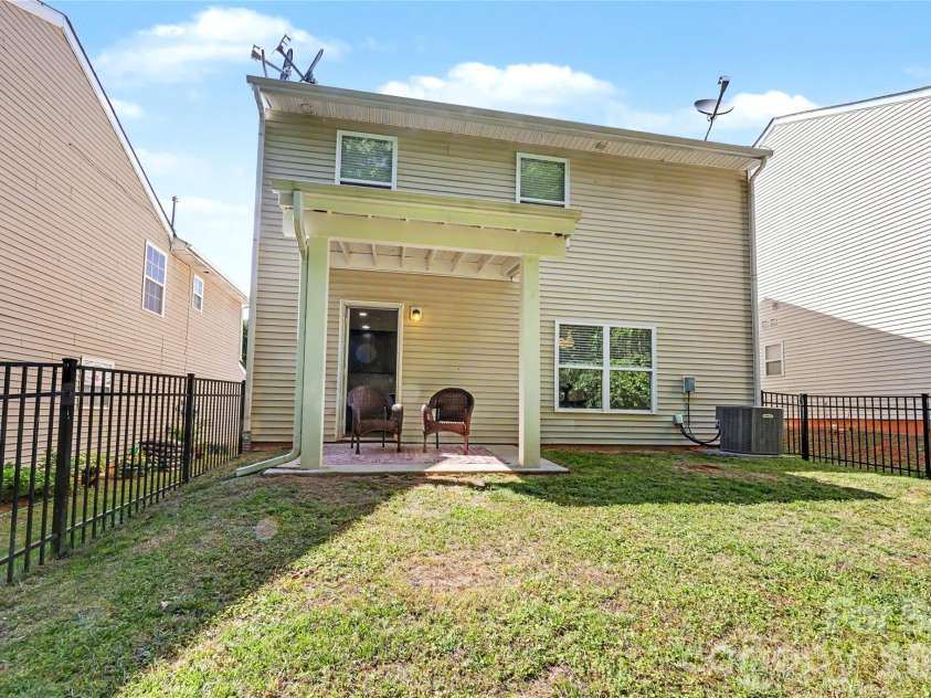 1213 Allegiance Drive, Charlotte, NC 28217.  MLS# CAR4367482, YatesRealty ID 24583. 