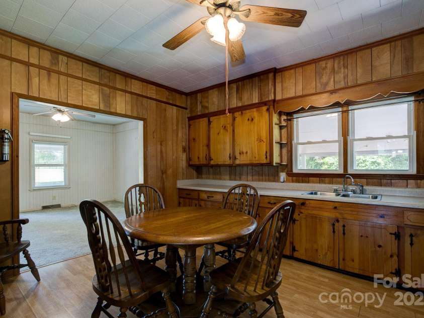 4070 Timrod Road, Bethune, SC 29009.  MLS# CAR4278257, YatesRealty ID 24584. 