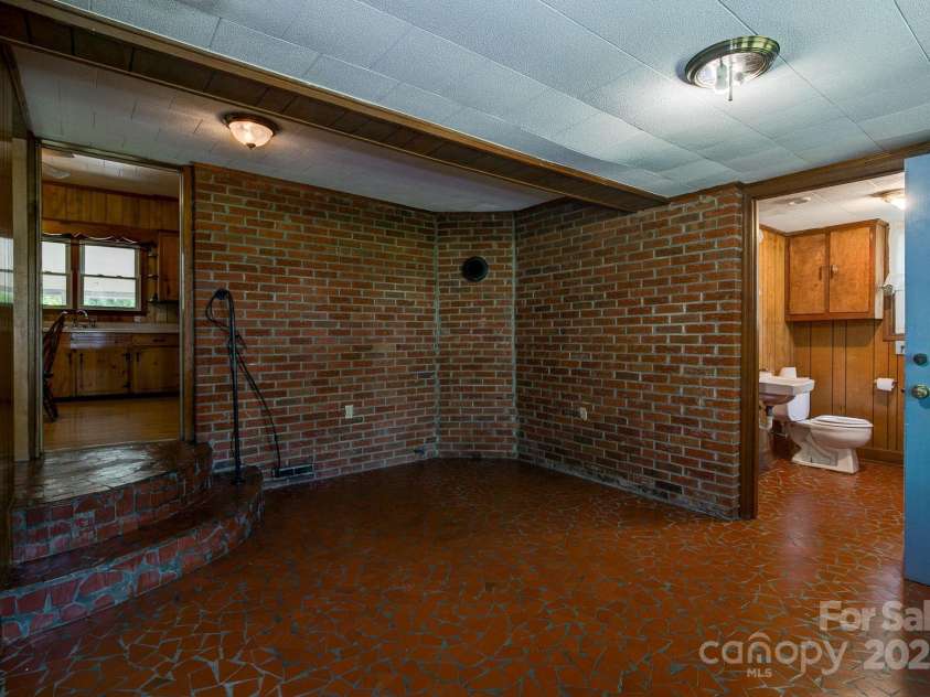 4070 Timrod Road, Bethune, SC 29009.  MLS# CAR4278257, YatesRealty ID 24584. 