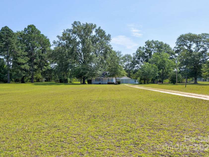 4070 Timrod Road, Bethune, SC 29009.  MLS# CAR4278257, YatesRealty ID 24584. 