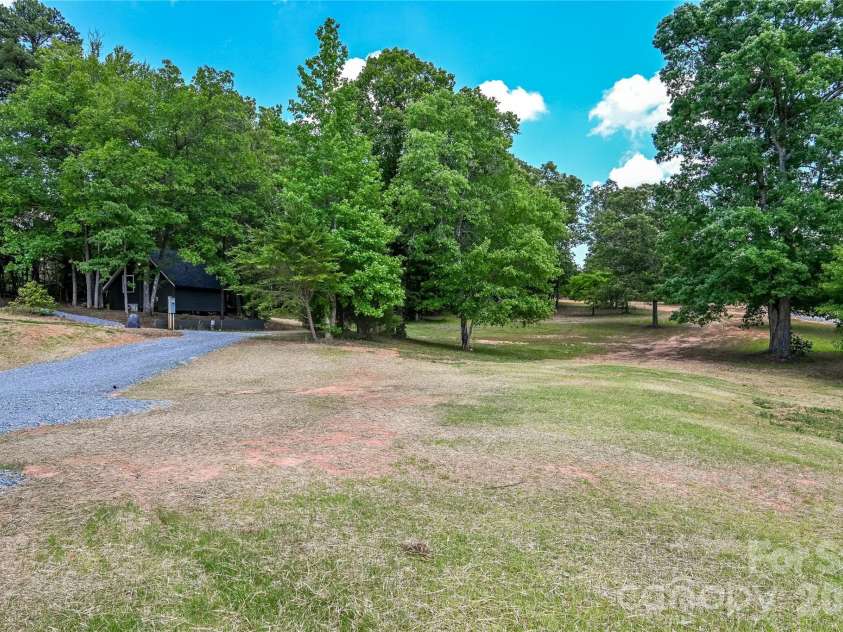 3100 Henry Knob Road, Clover, SC 29710.  MLS# CAR4385141, YatesRealty ID 24585. 