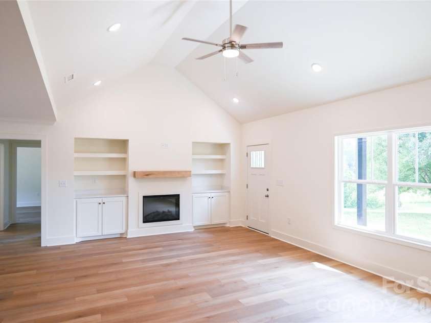 3100 Henry Knob Road, Clover, SC 29710.  MLS# CAR4385141, YatesRealty ID 24585. 
